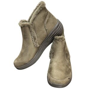 Ryka Nylah Khaki Faux Suede Slip On Booties 8M 8.5M Comfy Lightweight Sporty